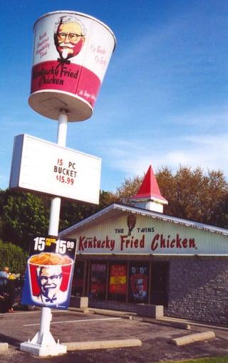ky Fried Chicken IS PC BUCKET $15.99 品 THE TWINS 15 159 Kentucky Fried Chicken