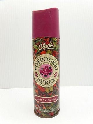 Glade POTPO OU URRI Country Garden ONTENTS UNDER PRESSURE AD BACK PANEL CARPED