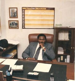 1986 Visual de ORGANIZER