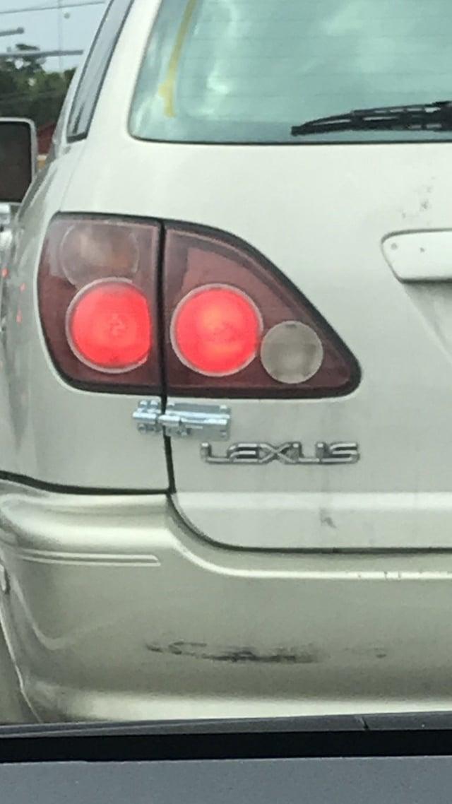 EXUS