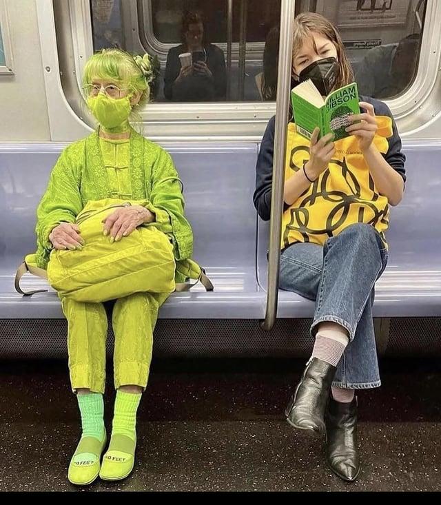 O FEET FEET ILLIAM GIBSON