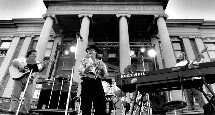 KURZWEIL IRON DIT TOWN HALL AMAHA KURZWEIL SAMSON