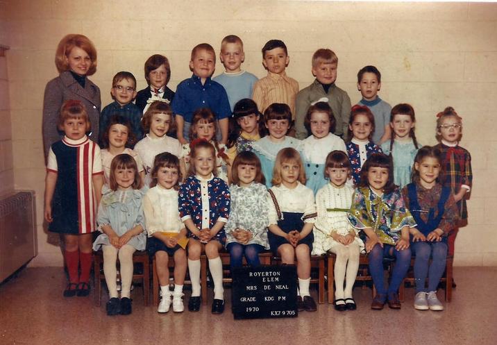 ROYERTON ELEM MRS DE NEAL GRADE KDG PM 1970 KX7 9 705
