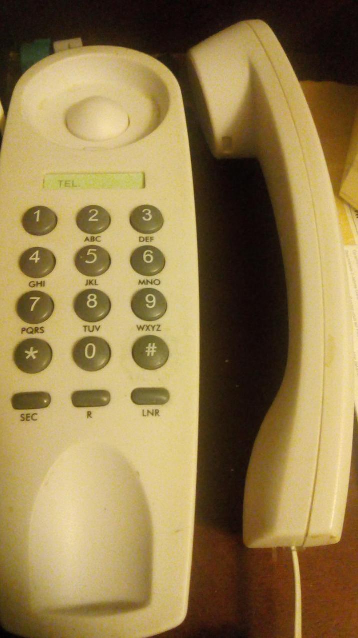TEL. 1 2 3 4 GHI 7 PQRS * ABC 5 JKL 8 TUV DEF 6 MNO 9 WXYZ 0 # SEC LNR