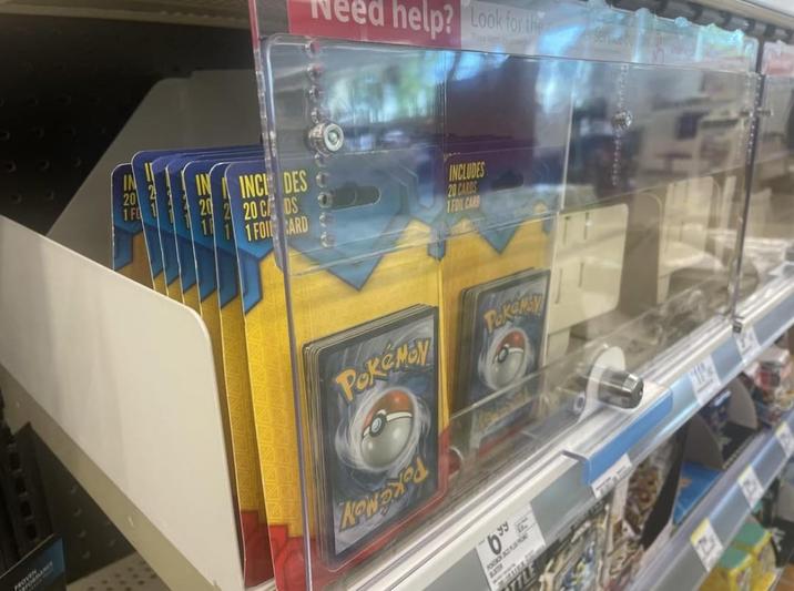 Need help? Look for the 20 1 FO IN INC DES 20 C DS 1 FOI CARD INCLUDES 20 CARDS 1 FOIL CARD PROMESS ANCY Рокомот POREKCYJ AUSTR 11%