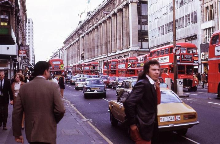 SEWING KNITTING VUU 6990 S £360,000 PTI-1343.7 Sa 8 OLD FORD ENDLESS NIGHT 75401 Gild Wor