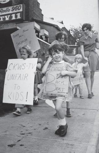 Radio 960 TV11 Sciede CKWS-TV UNFAIR To KIDS! ACK ERT I ALSS THEA