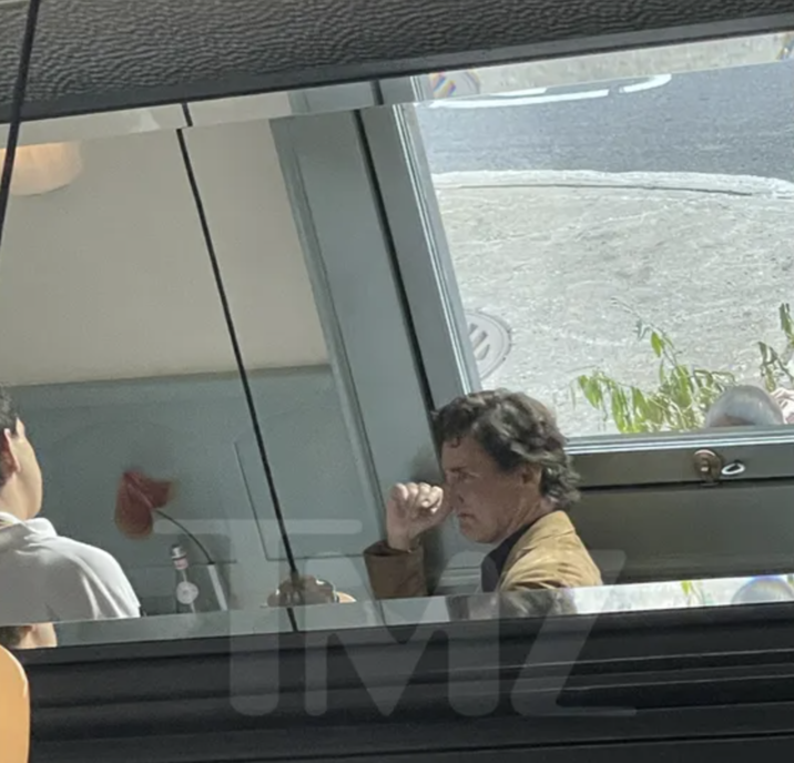 TMZ paparazzi photo A TMZ paparazzi photo of former "Canadian":https://knowyourmeme.com/memes/cultures/canada Prime Minister "Justin Trudeau":https://knowyourmeme.com/memes/people/justin-trudeau and American pop singer "Katy Perry":https://knowyourmeme.com/memes/people/katy-perry having dinner in late July 2025.