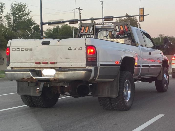 DODGE 4x4 000 BACKRACK