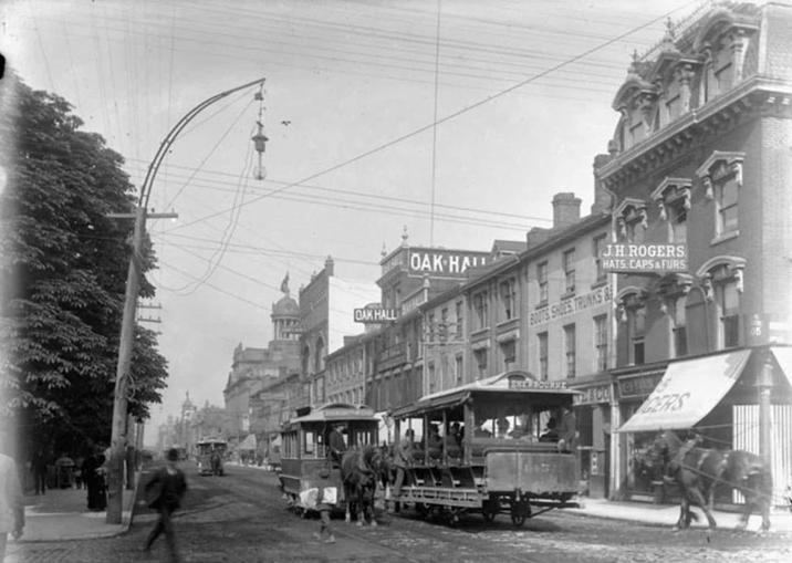 DAK HALL OAK HALL J.H.ROGERS HATS CAPS&FURS BOOTS SHOES TRUNKS BE SHE BOURNE GERS