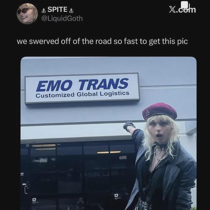 SPITE X.com @Liquid Goth we swerved off of the road so fast to get this pic vs EMO TRANS Customized Global Logistics 500 600 D D -