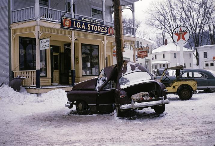 2 CLASS LICENSE SALA CARR'S I.G.A. I.G.A.STORES O Sealtest ICE CREAM TEXACO