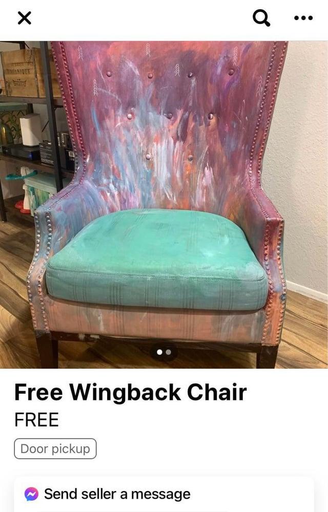☑ MANIQUE a. Free Wingback Chair FREE Door pickup Send seller a message