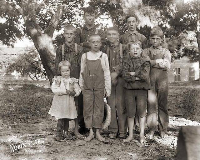 Y LANE ROBIN CLARK PHOTOS