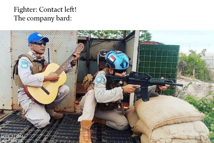 Fighter: Contact left! The company bard: NOTE 7148M DAD CAMERA