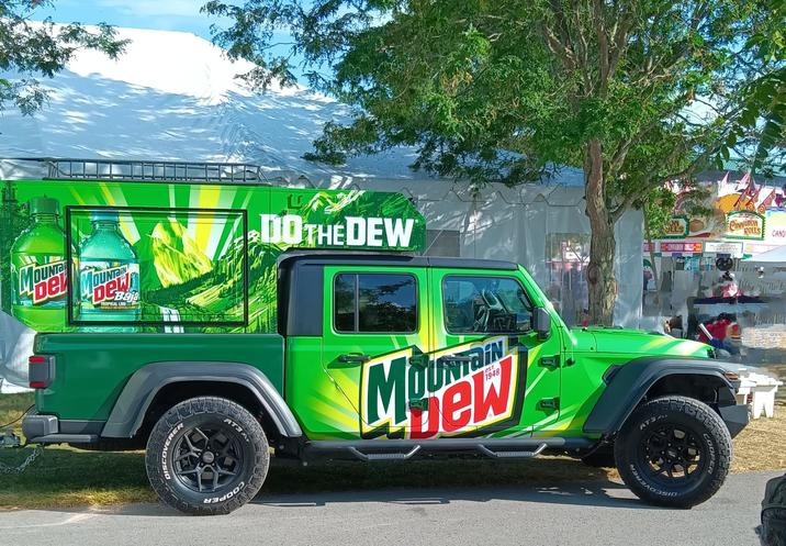 MOUNT De Denn Baja TROPICAL LIME Blast NATURALLY AND ARTIFICALLY RE DISCOVERER AT3 億 DO THE DEW ¡UNTAIN 1948 Miew AT3L OLLS CINNAMON ROLLS- CINNAMON ROLLS CAND COOPER