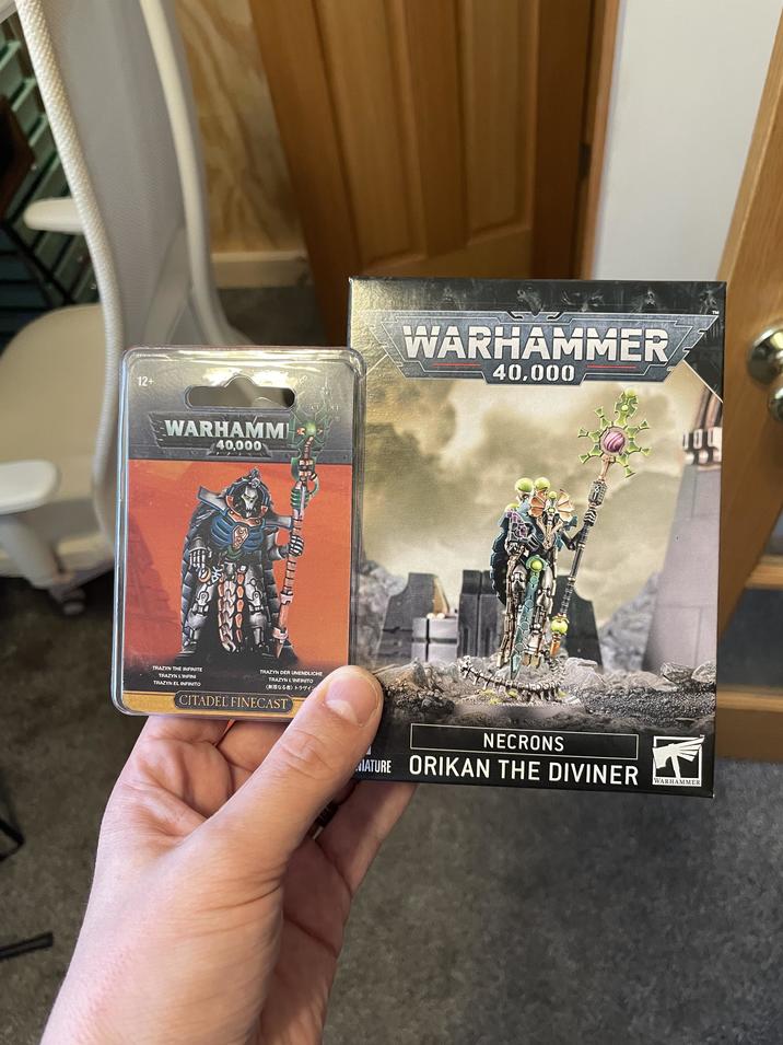 12+ WARHAMM 40,000 CL TRAZYN THE INFINITE TRAZYN L'INFINI TRAZYN EL INFINITO TRAZYN DER UNENDLICHE TRAZYN L'INFINITO 〈無限なる者〉 トラザイン CITADEL FINECAST DEE WARHAMMER 40,000 NECRONS MATURE ORIKAN THE DIVINER TM 100 WARHAMMER TM