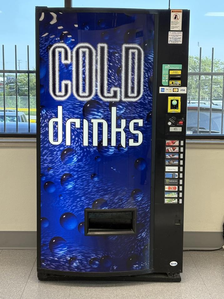 AWARNING City Vending Company COLD drinks GOCASHLESS EDD Vendo VISA