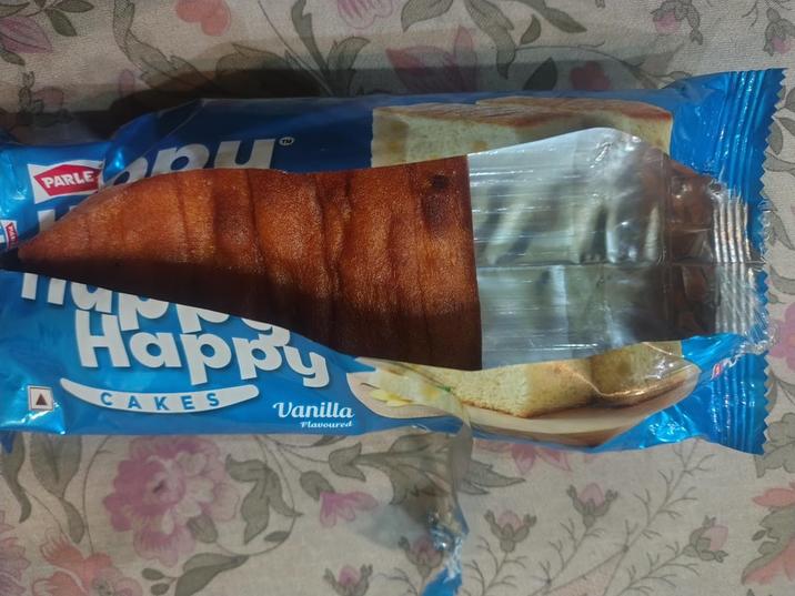 PARLE TM Happy CAKES Vanilla Flavoured
