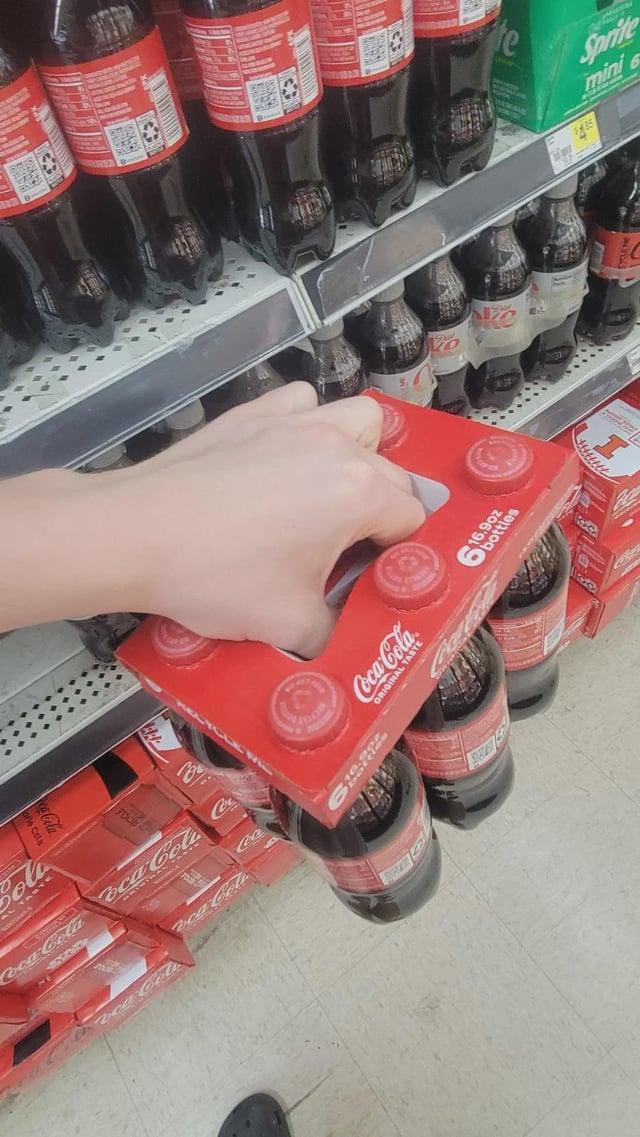 prie Cola Sola AL TASTE Coca-Cola 7OOB Coa 16.90z Coca-Cola bottles Coe ORIGINAL TASTE a Coca-Cola Vea Col vca Celi te I $485 Sprite mini &