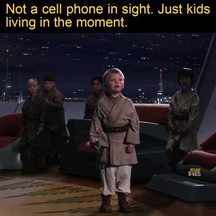 Not a cell phone in sight. Just kids living in the moment. 龍