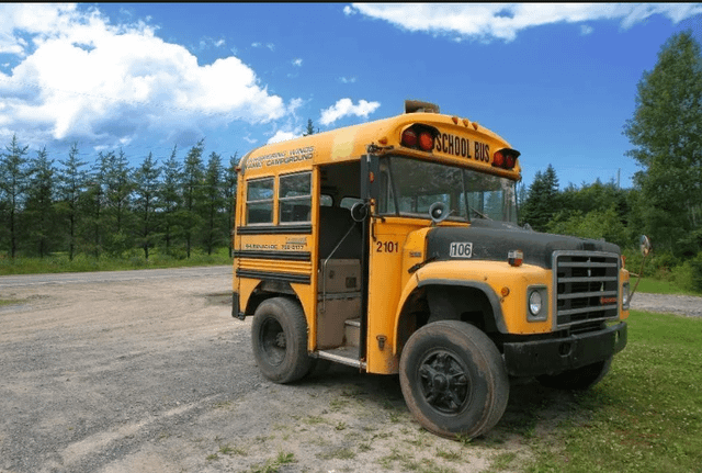 CAMPGROUND 999 SCHOOL BUS 2101 106