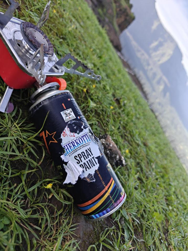 AVER HOICE OF MILLIONS, HERKOTTI A CHARMINAR PRODUCT SPRAY ΦΑΙΝΤΣ CH WITH LOCATOR AB IN STOV