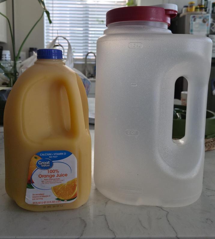 CALCIUM+VITAMIN D NO PULP Great Value 100% Orange Juice From Concentrate with Calclun Vitamins D&C & Other Natural Flavor An excellent source of Vitamin C por serving 89 FL OZ (2 QT 25 FL OZ) 2.631 25 253 20 07 L1 1 GAL 2 QT