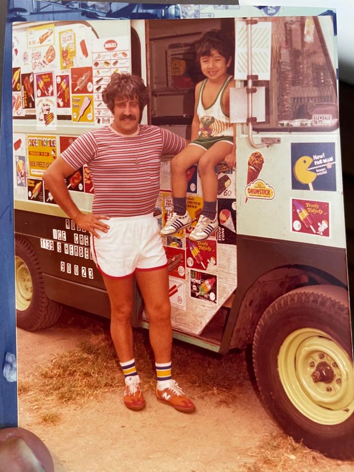 MARGOLD PUSH SETICKLE PREEZE W LAT UCK FREEZE OF Troze HuH OLD PANG malt CRUNCH BOMB Troots Talpoty RU ICE CRE 1139 S HERBE 90023 BOMB GLENDALE 76/77 New! PAC MAM frazen snacks 60 DRUMSTICK Trooty Talpoty