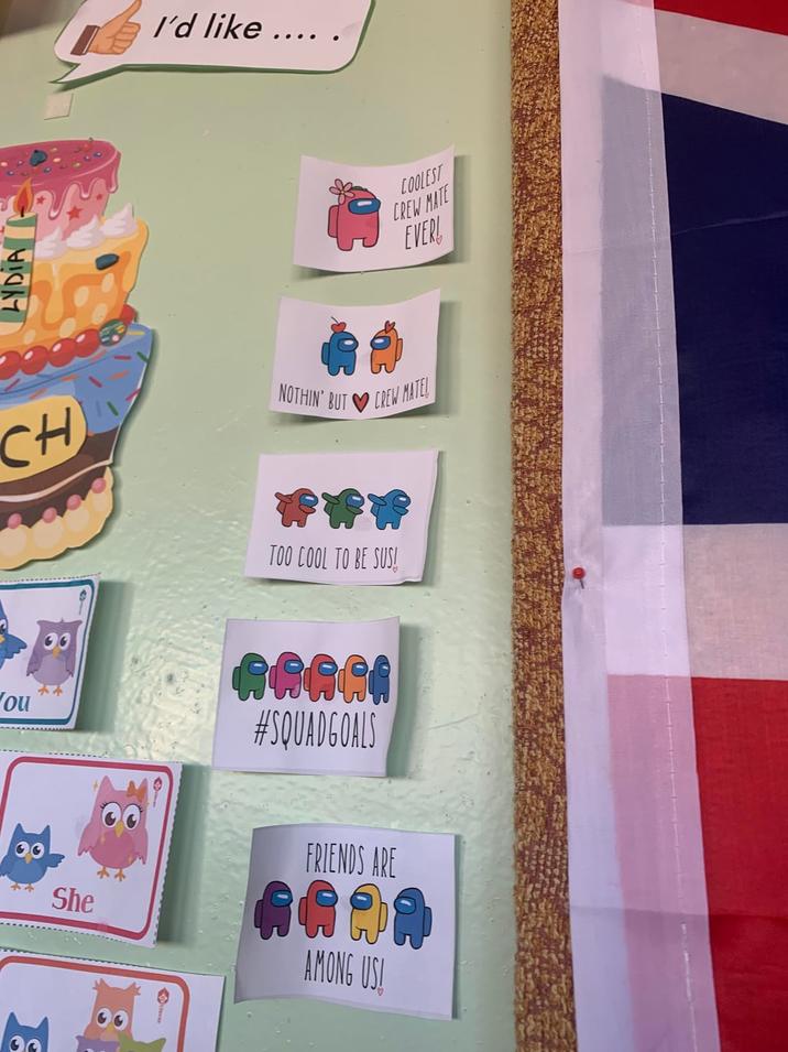 LYDIA I'd like .... CH NOTHIN' BUT CREW MATE TOO COOL TO BE SUS! ou 8 She AAAAA #SQUADGOALS FRIENDS ARE ARAA AMONG US! COOLEST CREW MATE EVER!