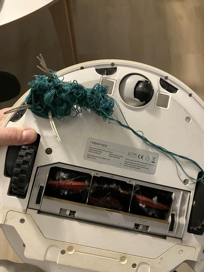 roborock Product Name Robotic Vacuum Cleaner Product Model 55 Max Product ID:55802-00 Rated Voltage 14.4VDC Rated Power: 58W Beijing Roborock Technology Co. Ltd Made in China . CEX Use only with CD2118 or CD212RR Sy Un Importer Roborock International BV Address of Importer Strawmskylaan 305 Arum 10772x Amsterdam