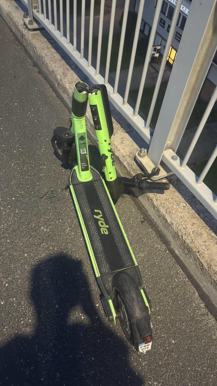 BA 田 ryde M
