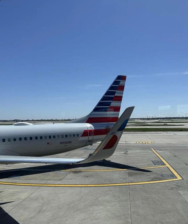 N946NN