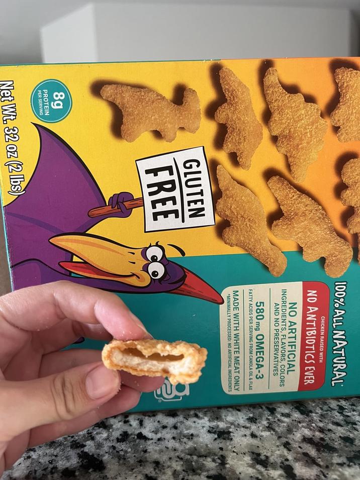 8g PROTEIN PER SERVING GLUTEN FREE Net Wt. 32 oz (2 lbs) 100% ALL NATURAL CHICKEN RAISED WITH NO ANTIBIOTICS EVER NO ARTIFICIAL INGREDIENTS, FLAVORS, COLORS AND NO PRESERVATIVES 580 mg OMEGA-3 FATTY ACIDS PER SERVING FROM CANOLA OIL & FLAX MADE WITH WHITE MEAT ONLY *MINIMALLY PROCESSED: NO ARTIFICIAL INGREDIENTS