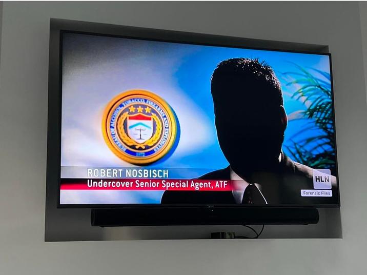 INCOHOL TOP LOSIVE O AND EULO ROBERT NOSBISCH Undercover Senior Special Agent, ATF HLN Forensic Files