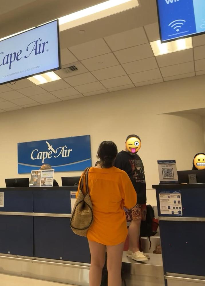 ape Air FOR INFORMATION CALL 1-800-352-0714 Cape Air REALID ENTRY FORMS SCAR OR CODE