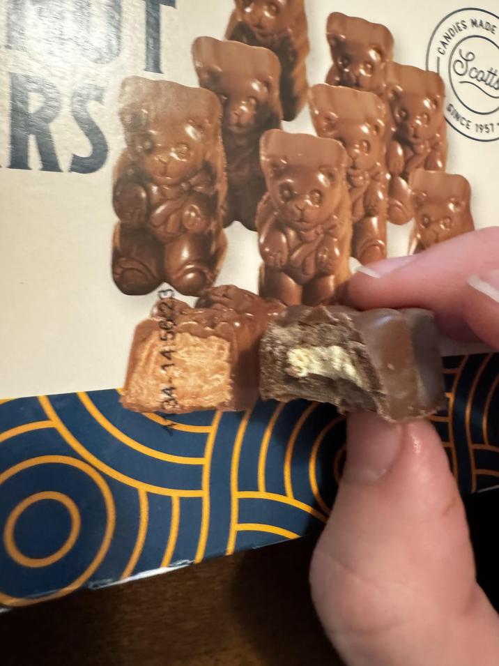 RS 34-141 CANDIES MADE 90 Scott SINCE 1957 1