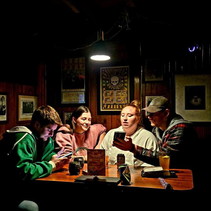 Lip D IN CONCERT ALTE MAES FEB 24 2003 JUNE 13 TEYCORTS JUNE 11 BUTTLENECK June DAVEY'S