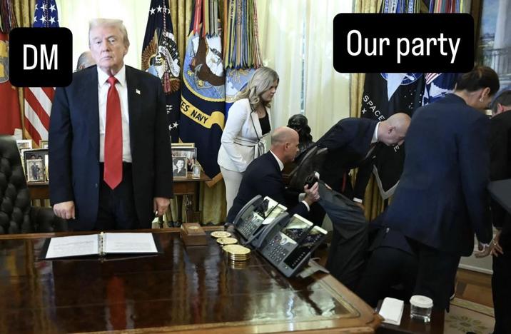 DM ES NAVY Our party SPACE