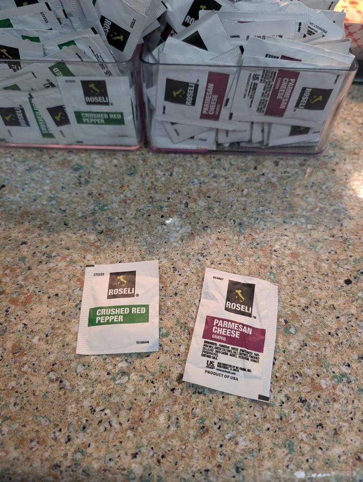 COSELI 272223 ED 272223 ROSELI CRUSHED RED PEPPER 272223 ROSELI CRUSHED RED PEPPER RO SLOOPAL ROSELI PARMESAN CHEESE SAN W ROSELI CHEESE PARMESAN TR1688449 654067 I ROSELI PARMESAN CHEESE GRATED REMENTS: PARMESAN CHEESE SED PART- SOM MILK CHE CHEESE CULTURES, SALT, ENZYMER P CELLULOSE (ANTH-CAKING AGENT POWDE PRESERVATIVE CONTAINS: MILK US, PRODUCT OF USA