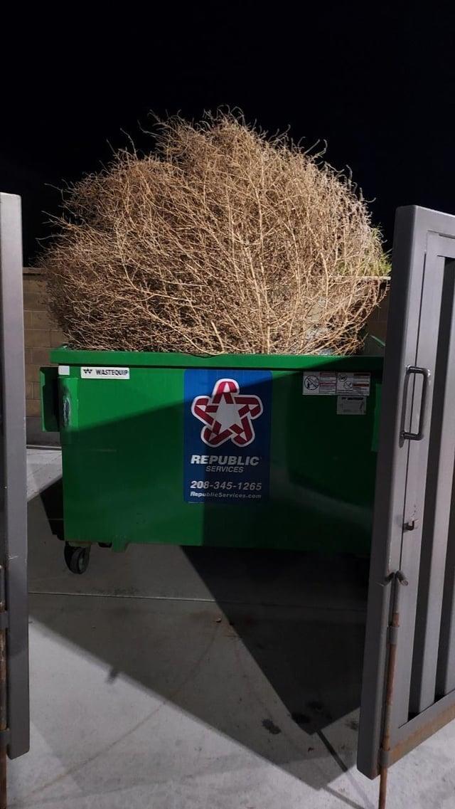 WWASTEQUIP REPUBLIC SERVICES 208-345-1265 Republic Services.com