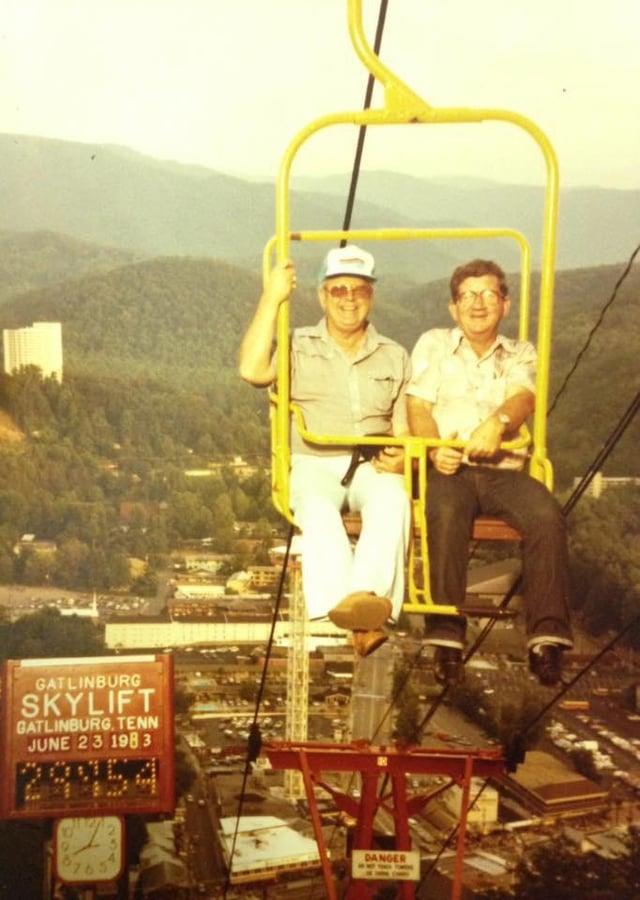 GATLINBURG SKYLIFT GATLINBURG TENN JUNE 23 1983 54 $765 DANGER