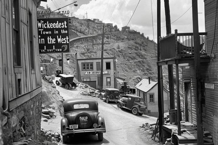 Wickeedest Town in the in the West IN LUBILINO THO TULLI TR 16ING