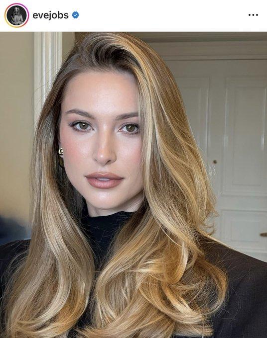 A photo of Eve Jobs. The photo is from her Instagram page.