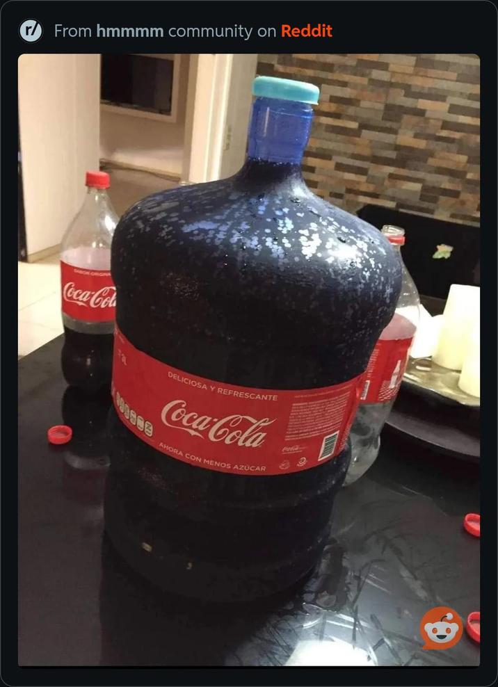 ⑰From hmmmm community on Reddit SABOR ORIGINA Coca-Cola DELICIOSA Y REFRESCANTE Coca-Cola AHORA CON MENOS AZÚCAR Coca-Cola