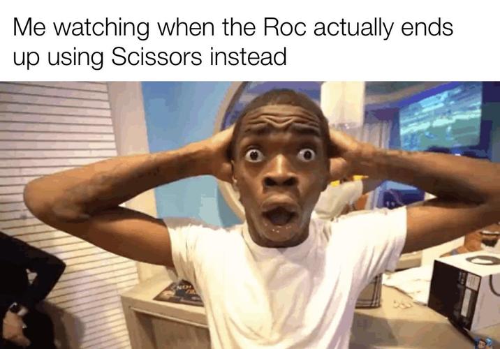 Me watching when the Roc actually ends. up using Scissors instead NO
