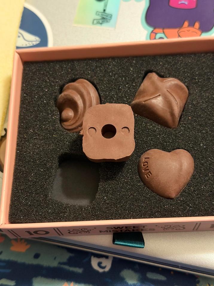 15 LOVE 10 MIWAKES 2S 69