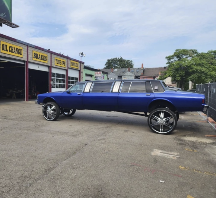 Bec Foxes! OIL CHANGE BRAKES TUNE UPS FRONT END