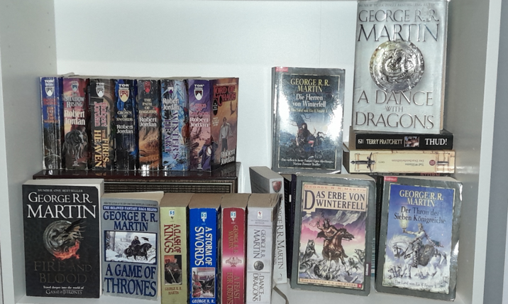 SHADOW RISING Robert NEW YORK TIMES BESTSELLING AUT GEORGE R.R MARTIN TOR THE Roben PATH OF Jordan DAGGERS SWORDS Robert Jordan Roben Jordan TOR Robert Jordan ORD HAD GEORGE R.R. MARTIN Die Herren von Winterfell Tied wo in Fet A DANCE WITH DRAGONS TERRY PRATCHETT THUD! Hordan HEAVEN beIN THE FIRES Jordan BESTSELLER GEORGE RR THE BELOVED FANTAST SAGA BEGINS MARTIN GEORGE R.R. MARTIN Robert Jordan Dat vielleis is beste Fap berkong Marion Zimmer Beale SWORDS A STORM OF FIRE AND BLOOD Travel deeper into the world of GAME THRONES A GAME OF THRONES GEORGEI MARTIN GEORGE R. R. GERR MARTIN AS ERBE VON WINTERFELL GEORGE R.R. MARTIN Der Thron der Sieben Königreiche Lind von Eis 8 Fe