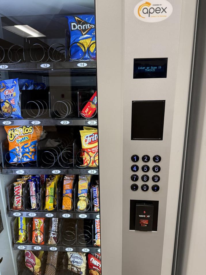 Dorit RA 10 12 14 TRADITIONAL Chey 21 20 Beslos Puffs 30 Baby Ruth TWIX 23 25 32 Frit The ORIG Lance Lance Toast Toasty 34 40 41 42 43 44 ttering LERSHES SNICKERS POWERED BY apex Enter or Scan ID 7:41:21 50 51 52 53 Famou Amos 54 CHEE ORIG detto's 4 7 * 2 6 8 9 WAVE ID pcProx RFID